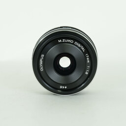 OLYMPUS M.ZUIKO DIGITAL 17mm F1.8