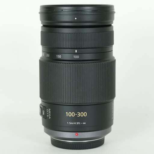 Panasonic LUMIX G VARIO 100-300mm / F4.0-5.6 / POWER O.I.S.