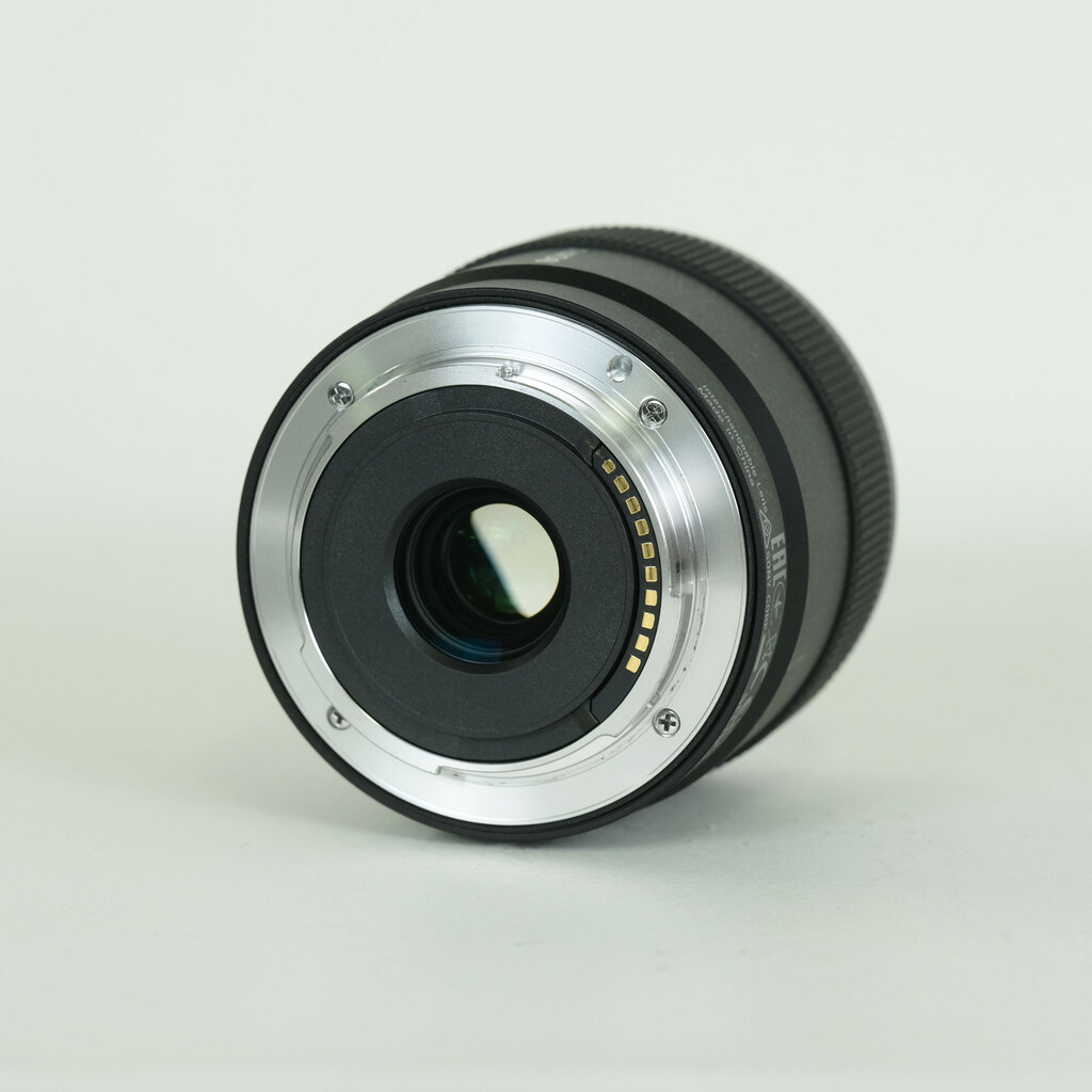 SONY E 11mm F1.8 SEL11F18