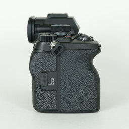 SONY α7 IV(ILCE-7M4) SONY α7 IV(ILCE-7M4)