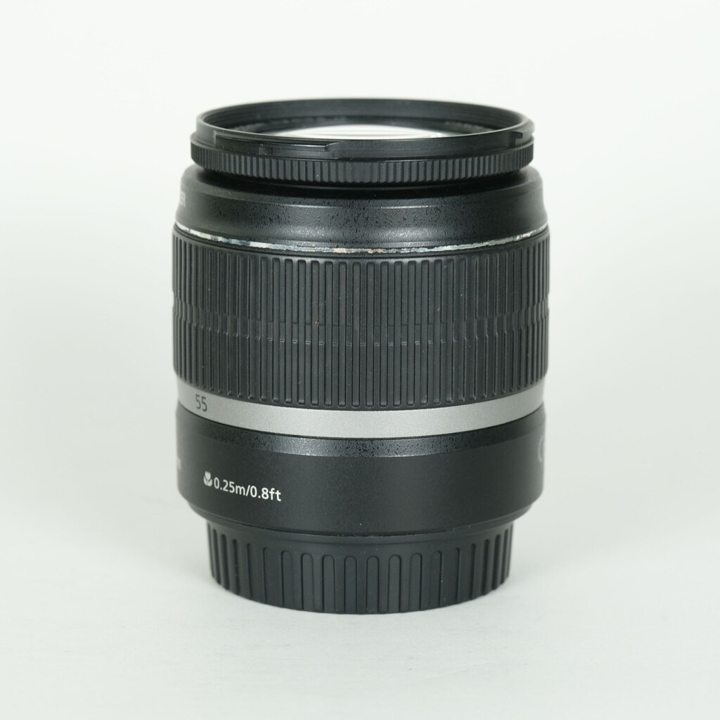 Canon EF-S18-55mm F3.5-5.6 IS