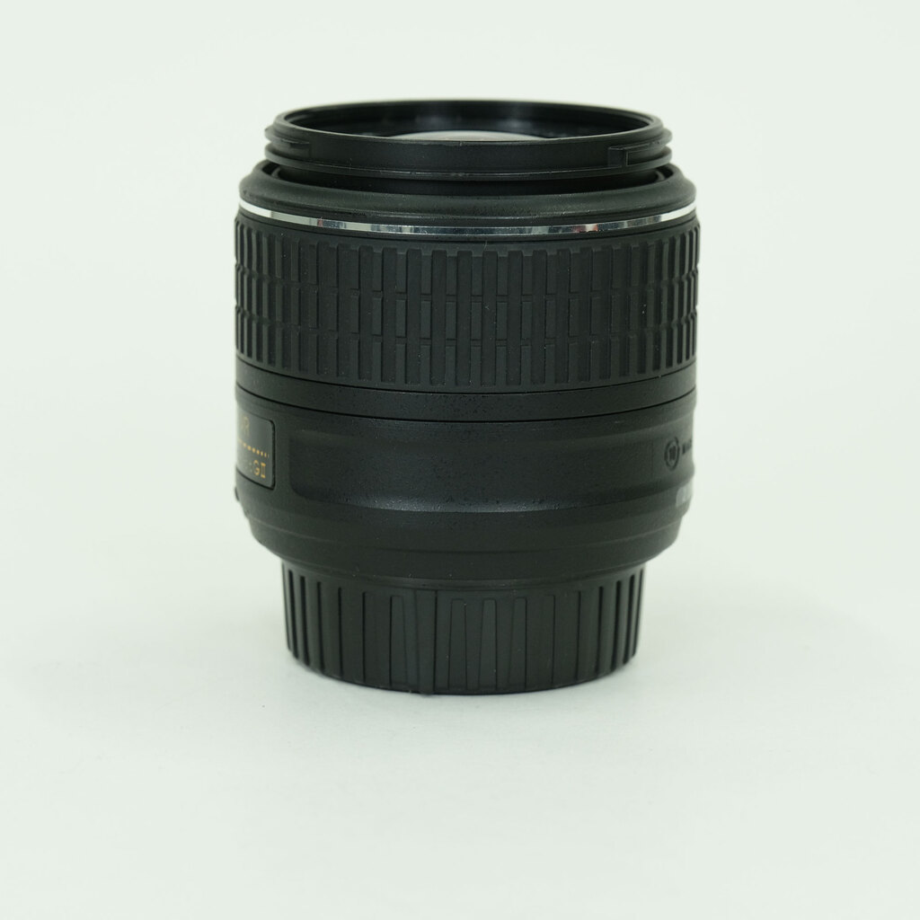 Nikon AF-S DX NIKKOR 18-55mm f3.5-5.6G VR II