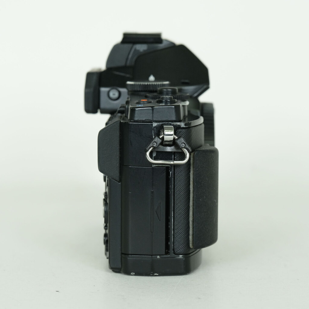 OLYMPUS OM-D E-M5 ボディ ブラック OLYMPUS OM-D E-M5 ボディ ブラック