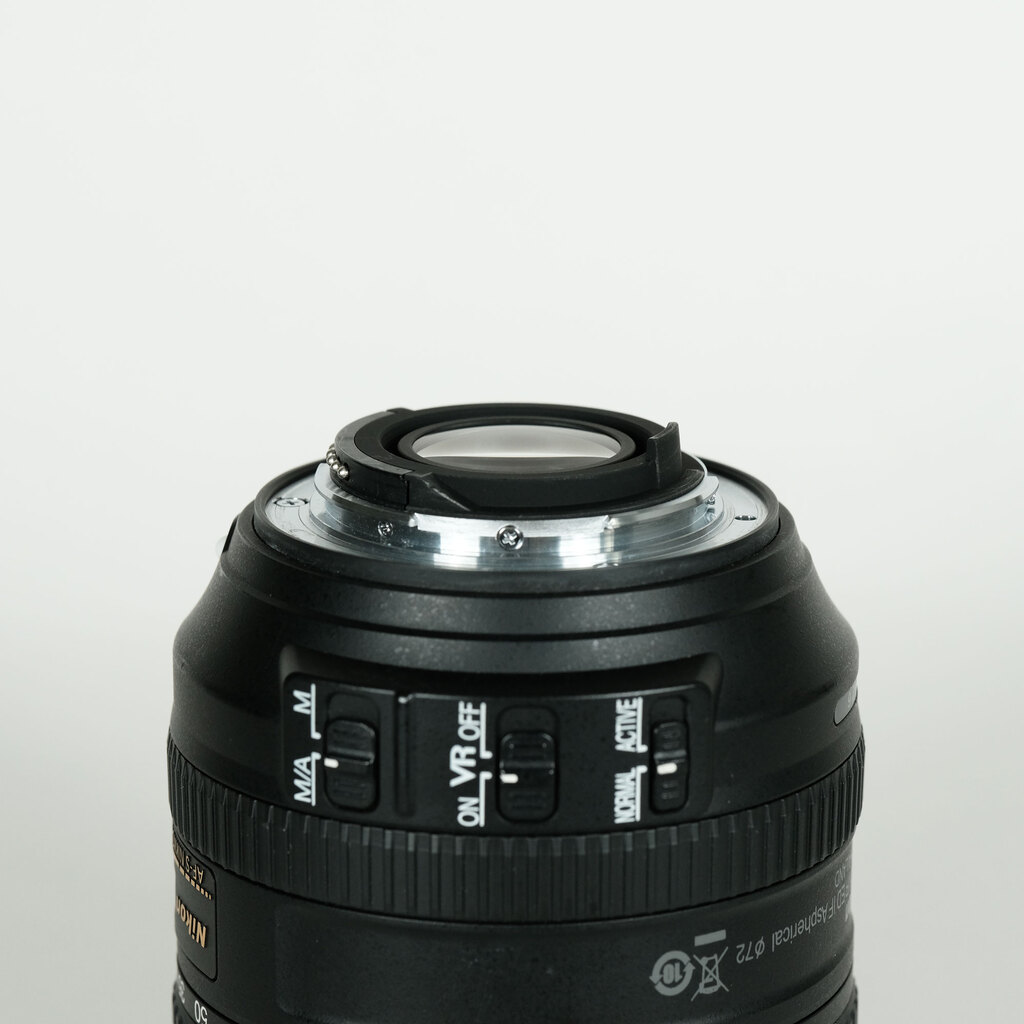 Nikon AF-S DX NIKKOR 16-80mm f/2.8-4E ED VR