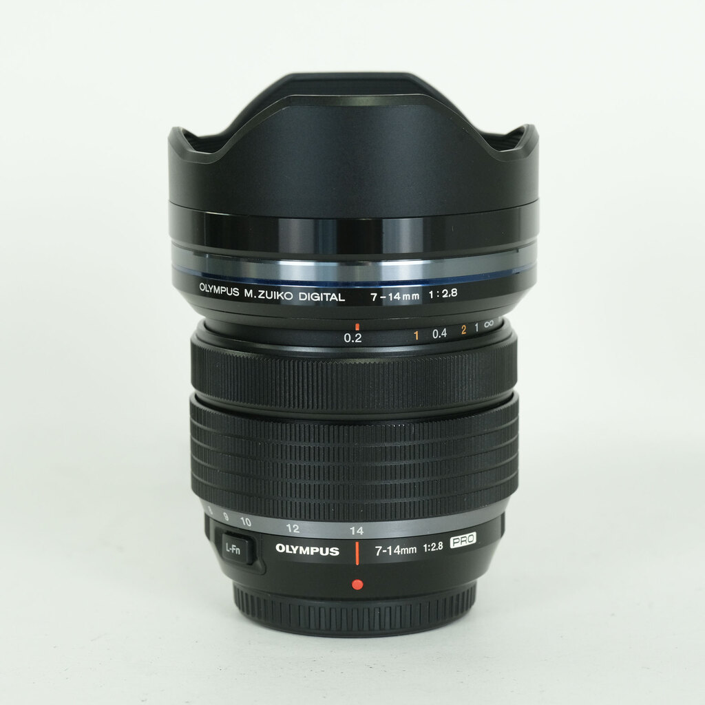 OLYMPUS M.ZUIKO DIGITAL ED 7-14mm F2.8 PRO
