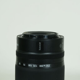 Nikon NIKKOR Z DX 50-250mm f/4.5-6.3 VR Nikon NIKKOR Z DX 50-250mm f/4.5-6.3 VR