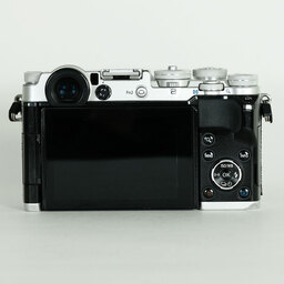 OLYMPUS PEN-F
