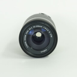 Canon EF-S55-250mm F4-5.6 IS STM Canon EF-S55-250mm F4-5.6 IS STM
