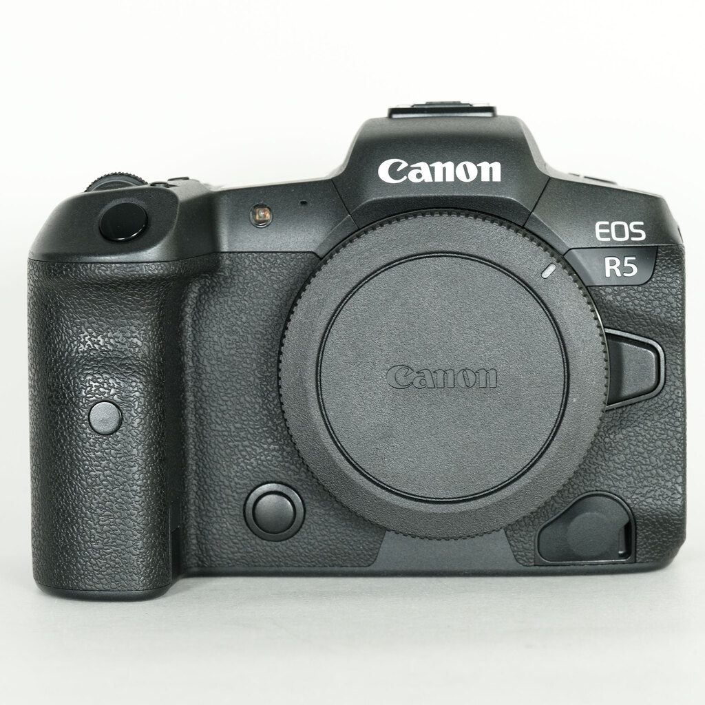 Canon EOS R5