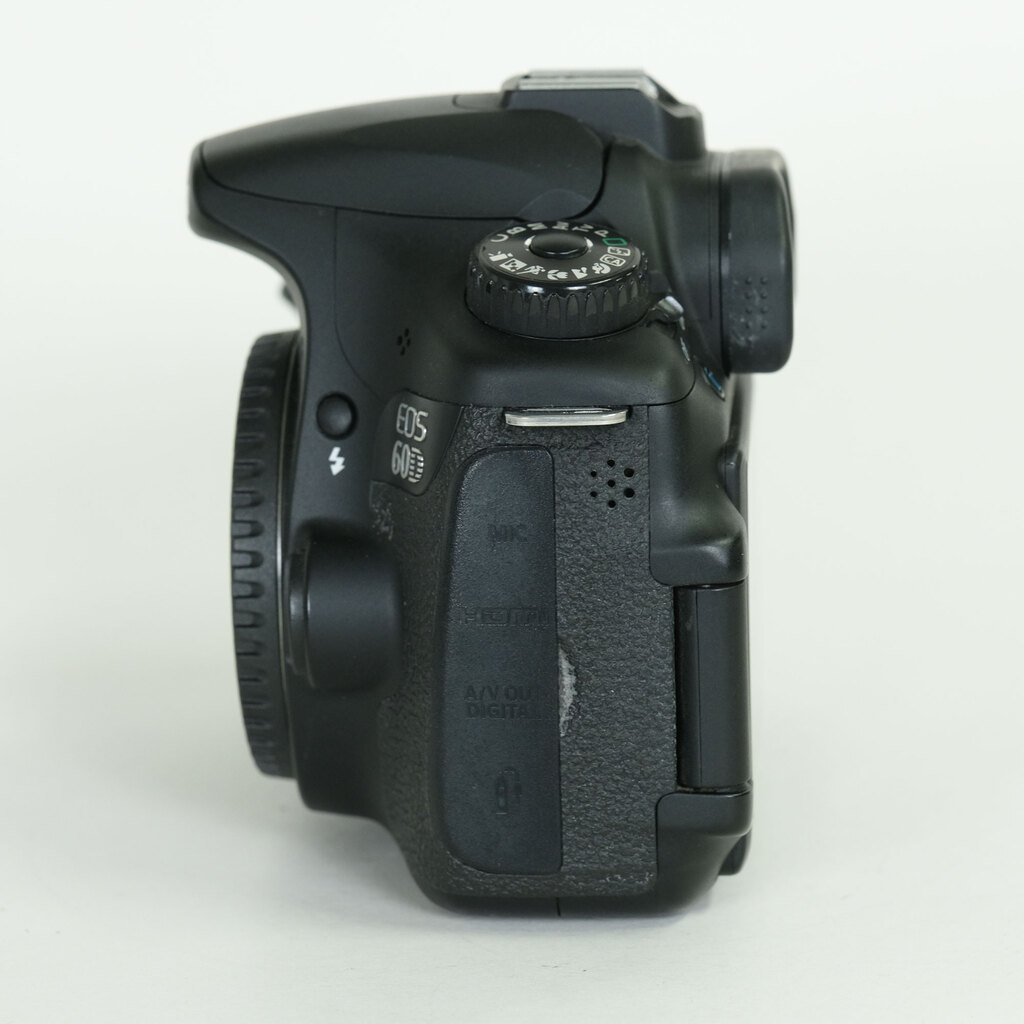 Canon EOS 60D ボディ