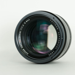FUJIFILM XF56mmF1.2 R