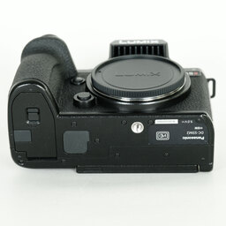 Panasonic LUMIX S5II DC-S5M2