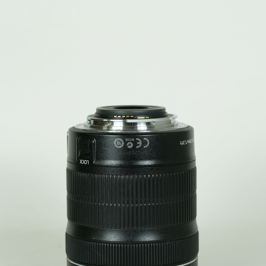 Canon EF-S18-135mm F3.5-5.6 IS STM