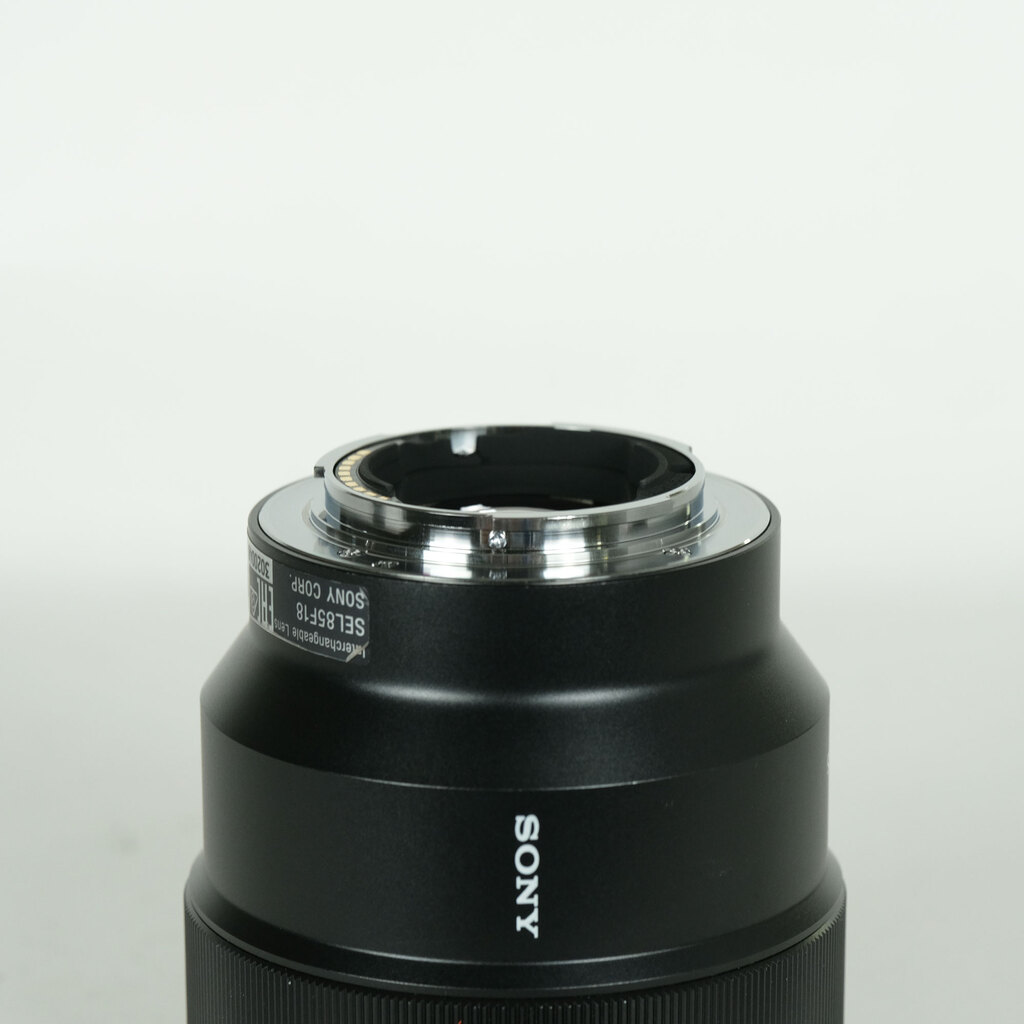 SONY FE 85mm F1.8 SEL85F18 ※ジャンク扱い SONY FE 85mm F1.8 SEL85F18 ※ジャンク扱い Amazon.com : Sony
