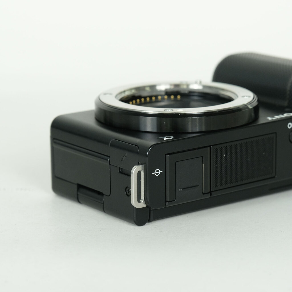 SONY VLOGCAM ZV-E10