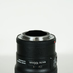Canon EF100mm F2.8Lマクロ IS USM