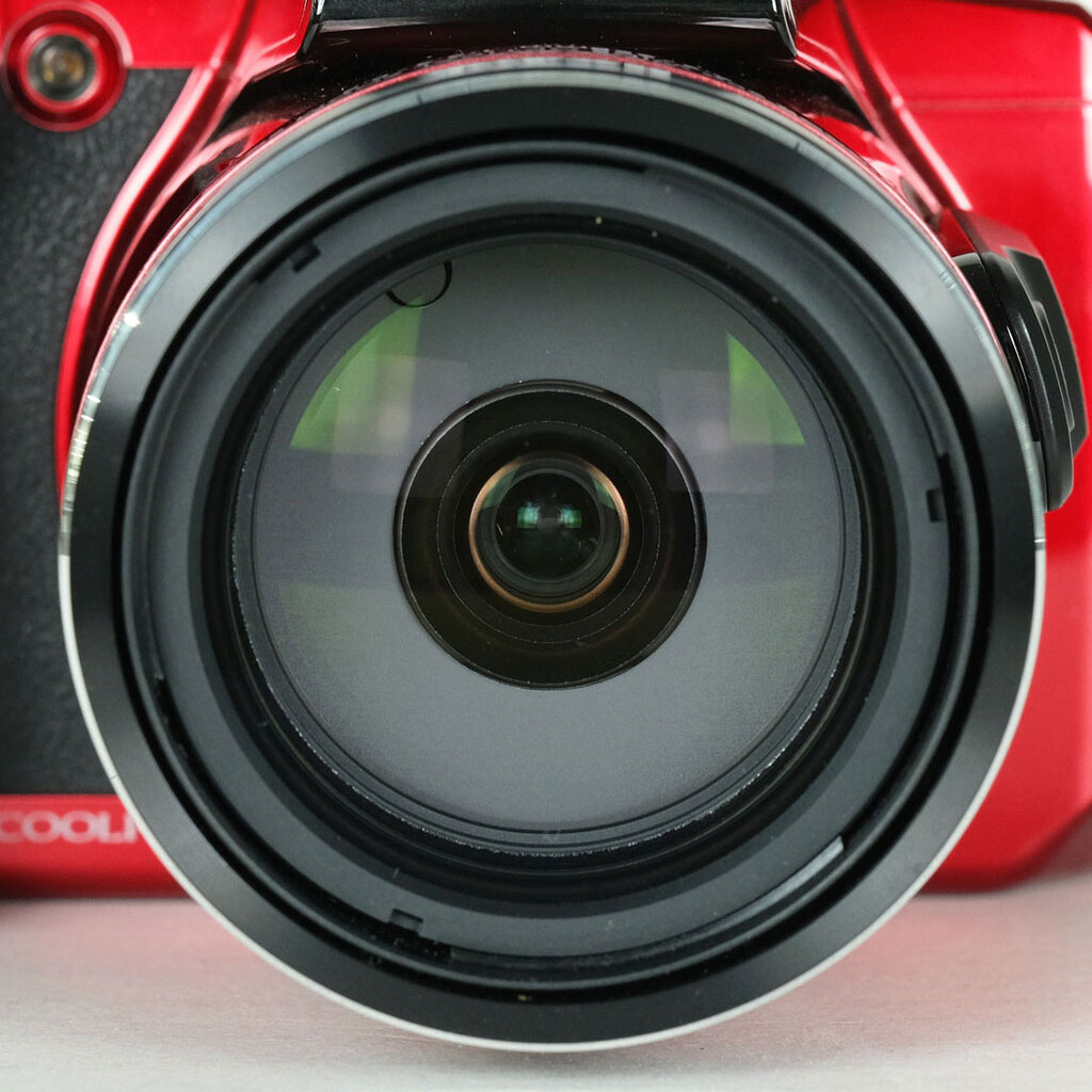 Nikon COOLPIX B600 レッドの出品 | ONE SCENE（ワンシーン）