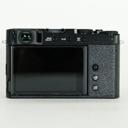 FUJIFILM X-E4