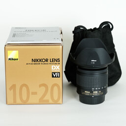 Nikon AF-P DX NIKKOR 10-20mm F4.5-5.6G VR