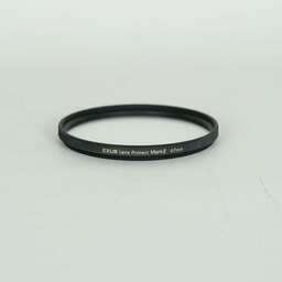 Nikon AF-S DX NIKKOR 18-300mm f/3.5-6.3G ED VR Nikon AF-S DX NIKKOR 18-300mm f/3.5-6.3G ED VR