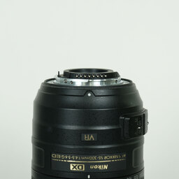 Nikon AF-S DX NIKKOR 55-300mm F4.5-5.6G ED VR Nikon AF-S DX NIKKOR 55-300mm F4.5-5.6G ED VR