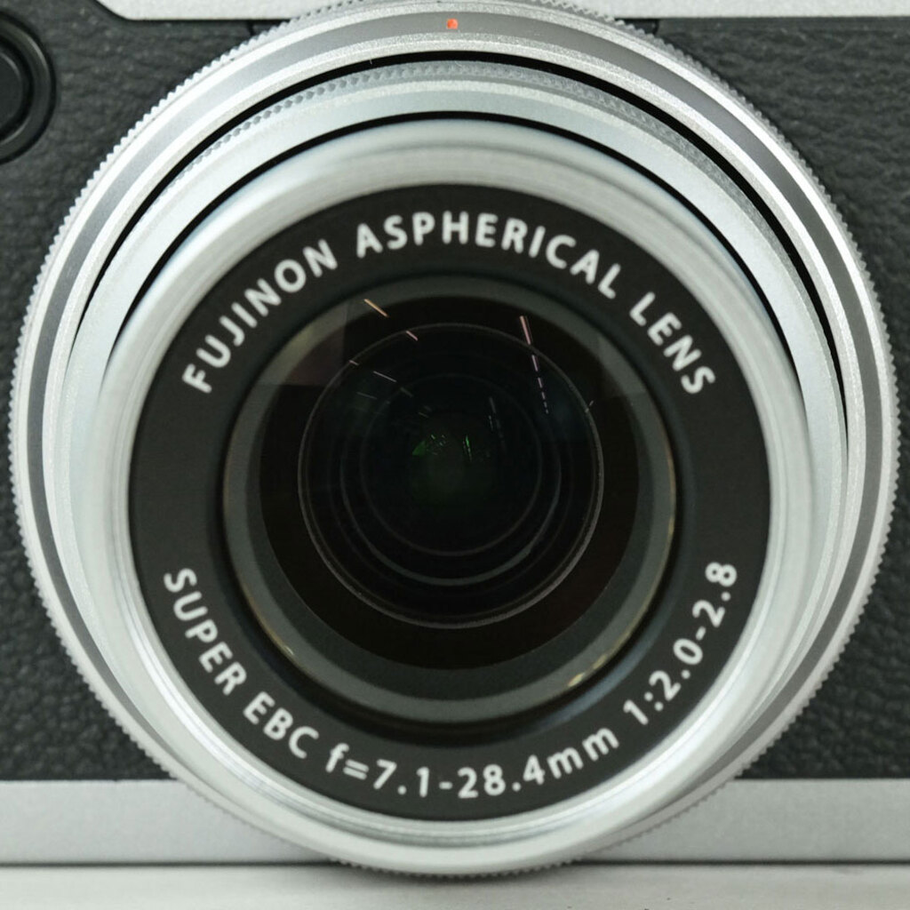 FUJIFILM X30 シルバーの出品 | ONE SCENE（ワンシーン）