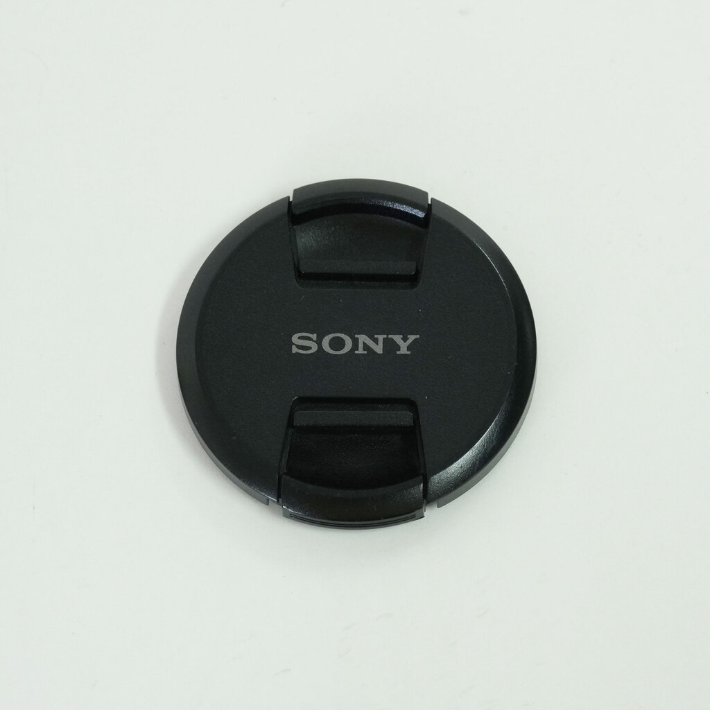 SONY FE 24-240mm F3.5-6.3 OSS SEL24240