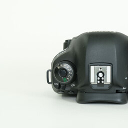 Canon EOS 5D Mark IV