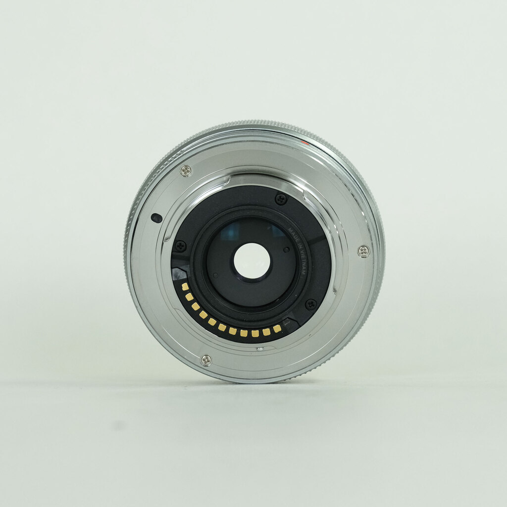 OLYMPUS M.ZUIKO DIGITAL ED 14-42mm F3.5-5.6 EZ シルバー