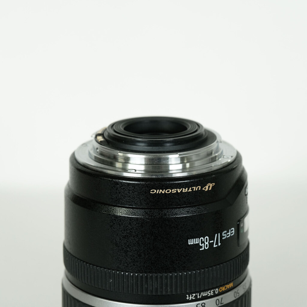 Canon EF-S17-85mm F4-5.6 IS USM