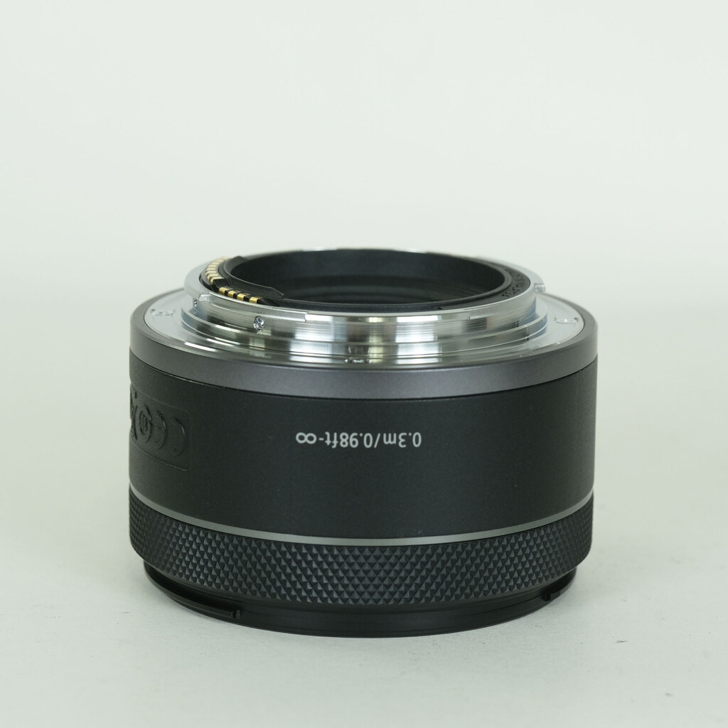 Canon RF50mm F1.8 STM Canon RF50mm F1.8 STM