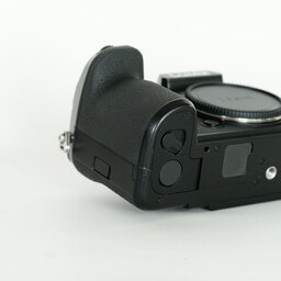 Panasonic LUMIX DC-S1