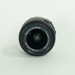 Nikon AF-S DX NIKKOR 18-55mm f3.5-5.6G VR II