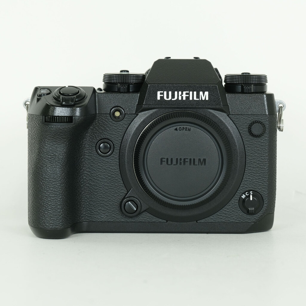 FUJIFILM X-H1 FUJIFILM X-H1