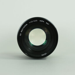 Panasonic LEICA DG NOCTICRON 42.5mm / F1.2 ASPH. / POWER O.I.S.