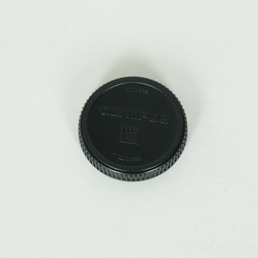 OLYMPUS M.ZUIKO DIGITAL 17mm F1.8 [�u���b�N]