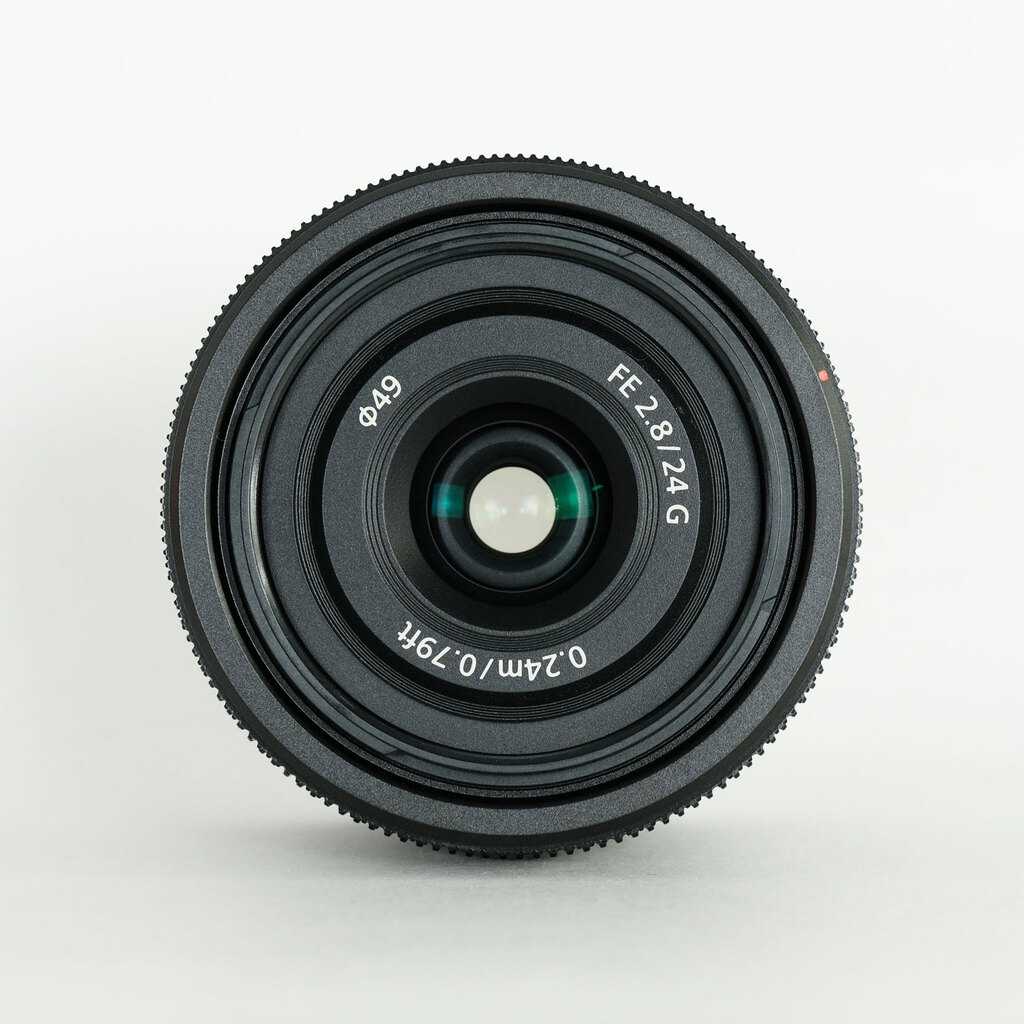 SONY FE 24mm F2.8 G SEL24F28G SONY FE 24mm F2.8 G SEL24F28G