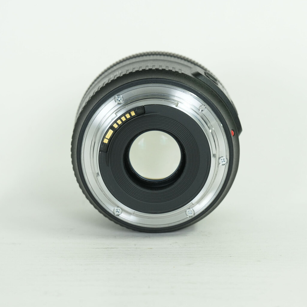 Canon EF35mm F2 IS USM