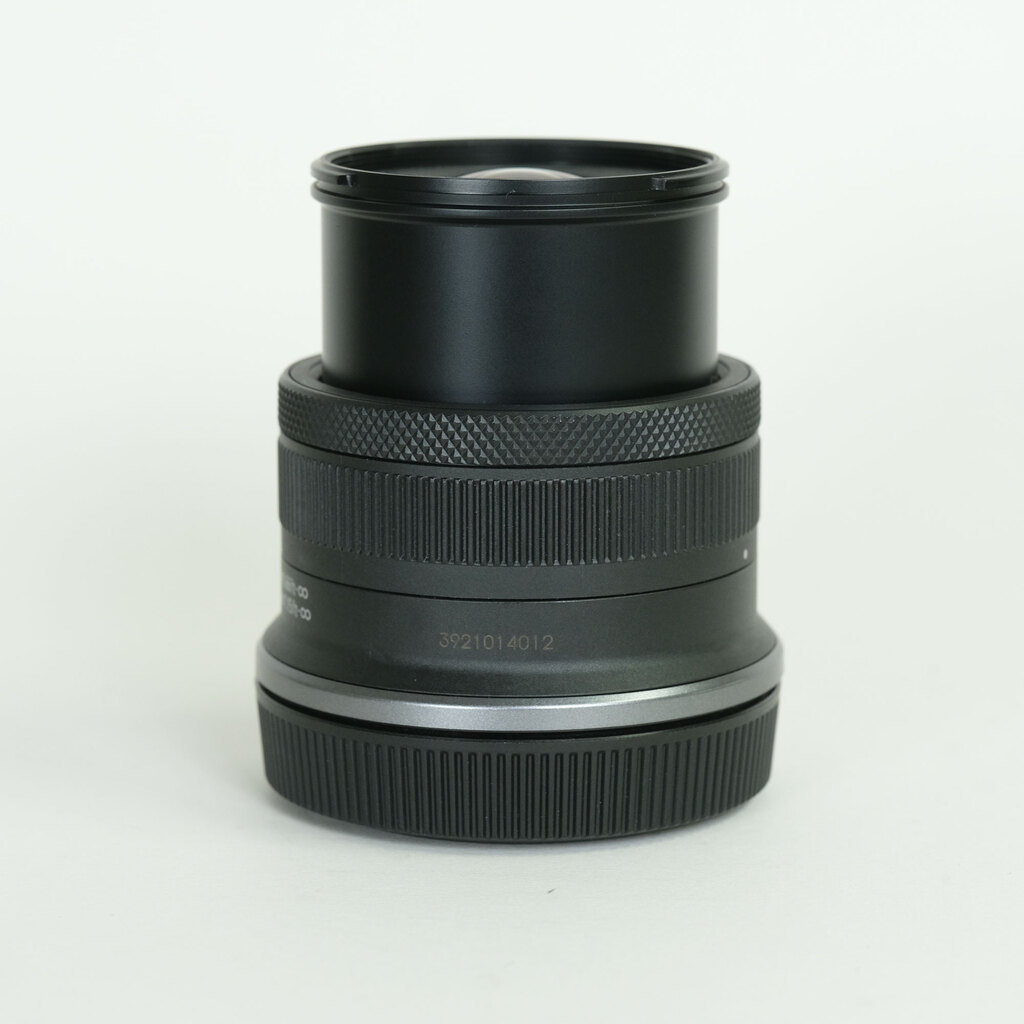 Canon RF-S 18-45mm F4.5-6.3 IS STM