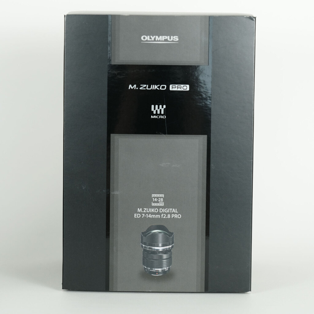 OLYMPUS M.ZUIKO DIGITAL ED 7-14mm F2.8 PRO OLYMPUS M.ZUIKO DIGITAL ED 7-14mm F2.8 PRO