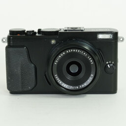 FUJIFILM X70 ブラック