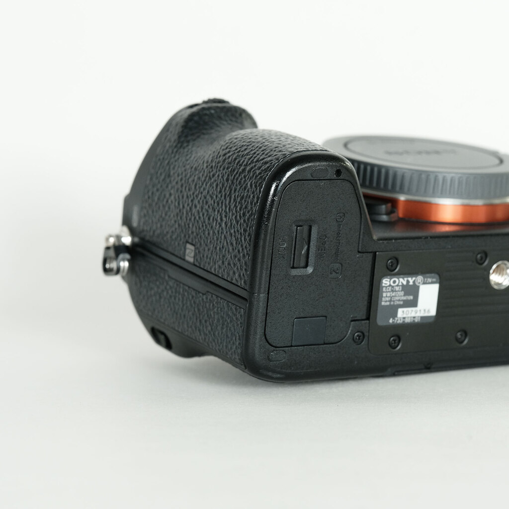 SONY α7 III（ILCE-7M3）