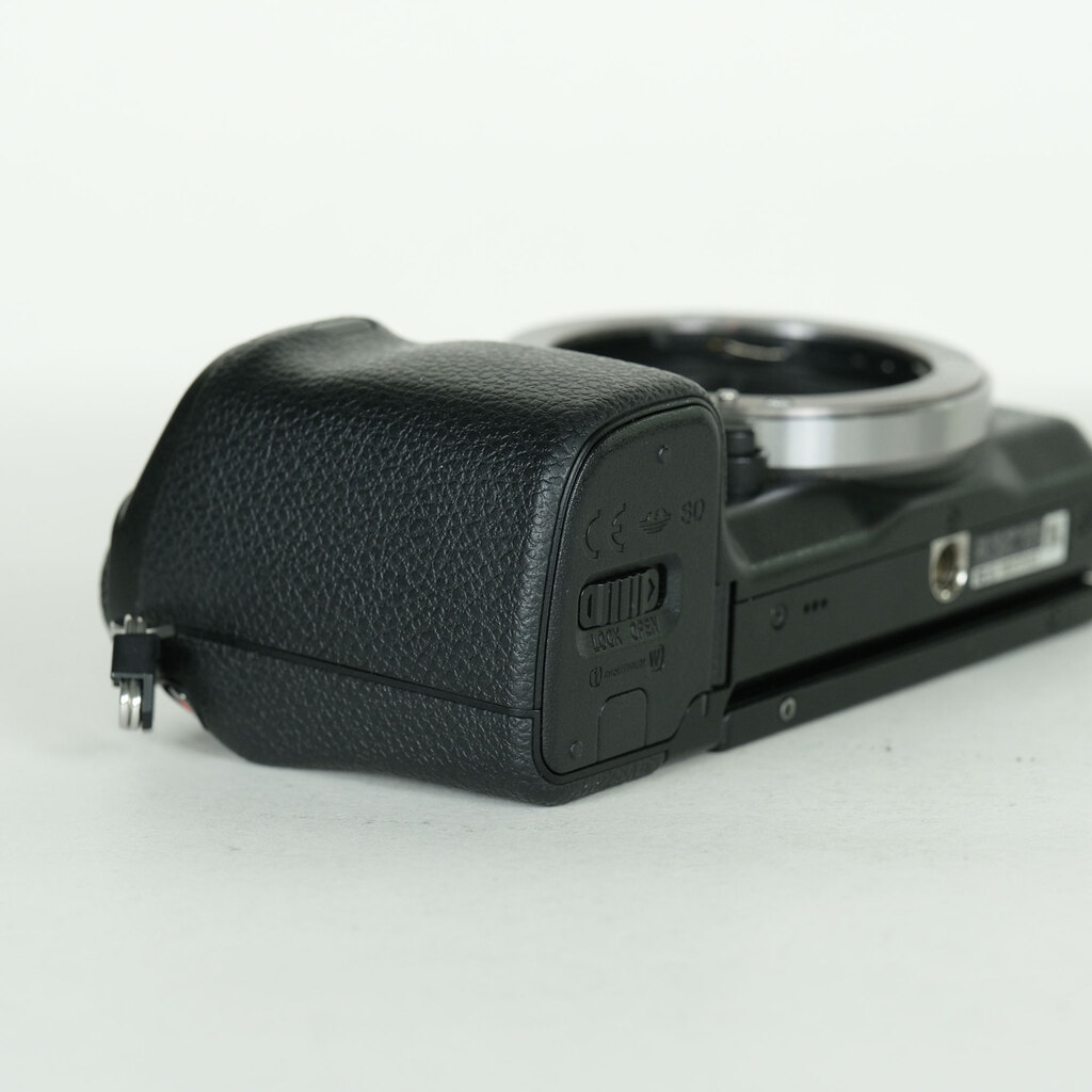 SONY NEX-6 ボディ ブラックの出品 | ONE SCENE（ワンシーン）