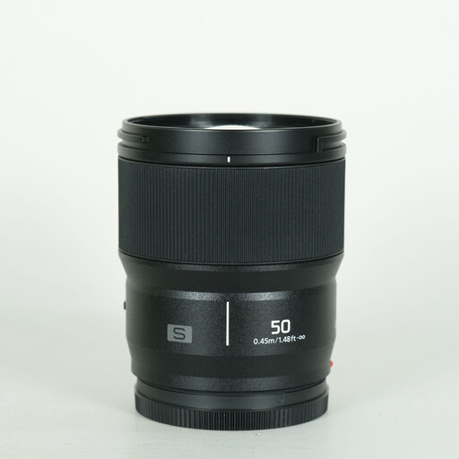 Panasonic LUMIX S 50mm F1.8を徹底解説。作例からレビューまで | ONE