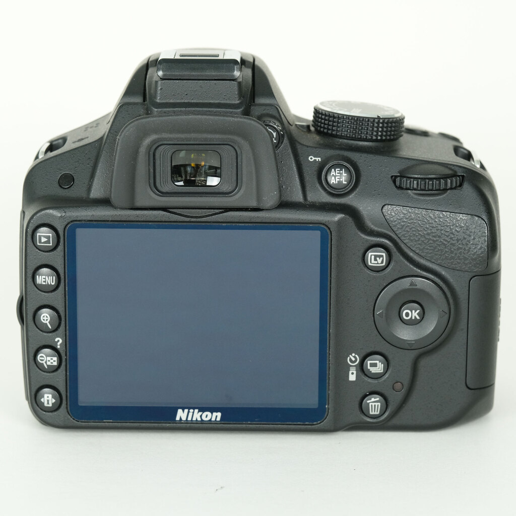 Nikon D3200ボディ ブラックの出品 | ONE SCENE（ワンシーン）