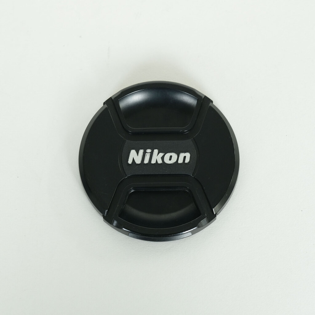 Nikon AF-S NIKKOR 28-300mm f/3.5-5.6G ED VR