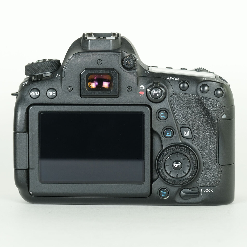 Canon EOS 6D Mark II