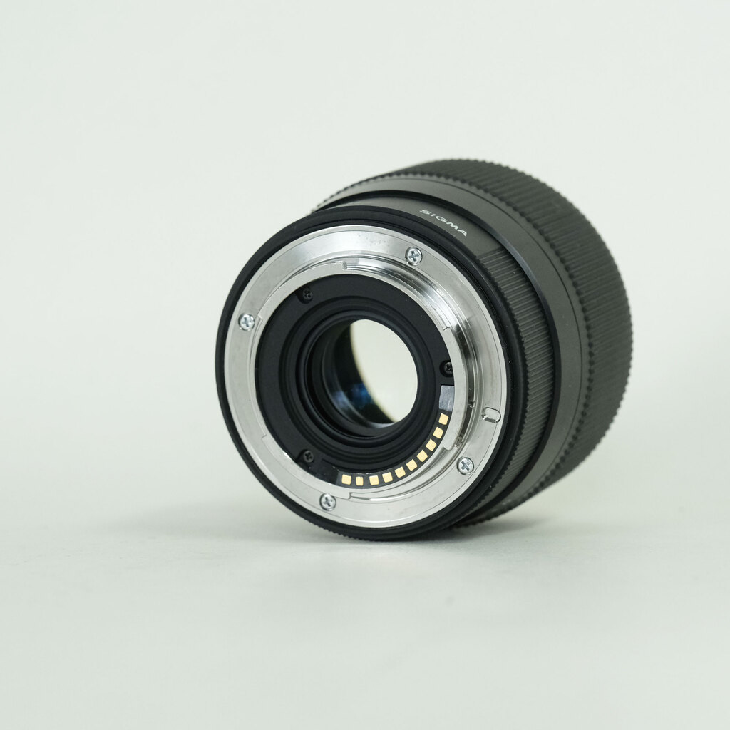 SIGMA 56mm F1.4 DC DN｜Contemporary [フジフイルムX用]