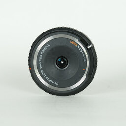 OLYMPUS フィッシュアイボディキャップレンズ（9mm Ｆ8.0 FISHEYE） BCL-0980 ブラック