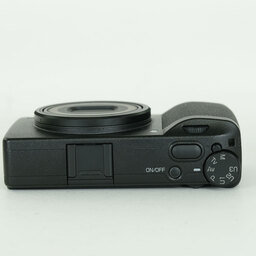 RICOH GR III